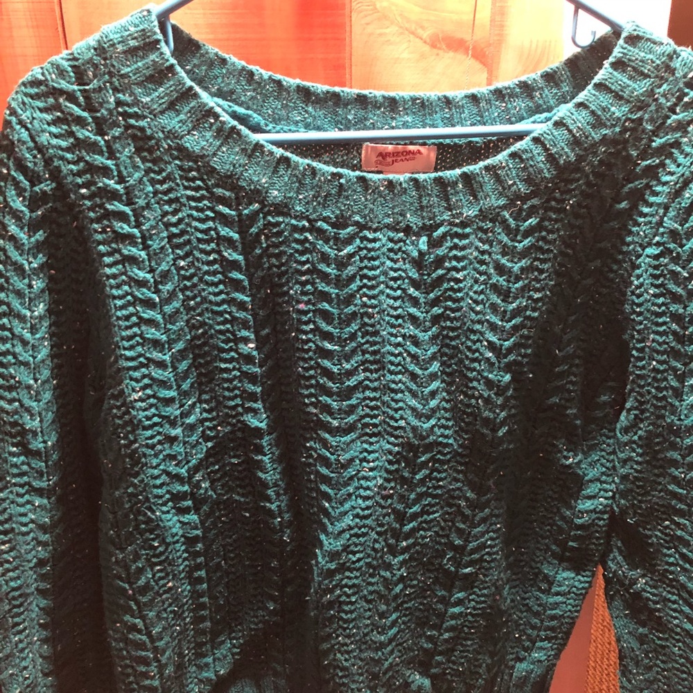 Cropped sweater ❄️